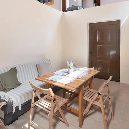 Anassa 1 City Centre House Apartment *